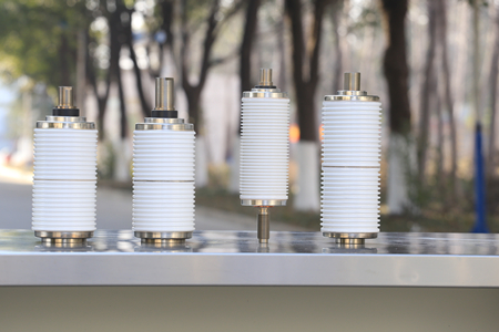 真空開關(guān)管結(jié)構(gòu)及工藝有怎樣的特點和優(yōu)勢?