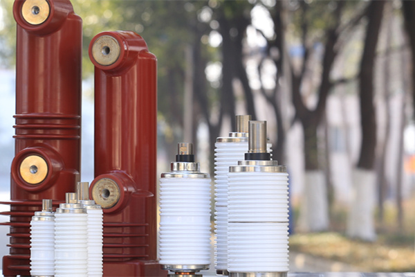 真空開(kāi)關(guān)管廠家難找嗎？建議這樣選廠家！